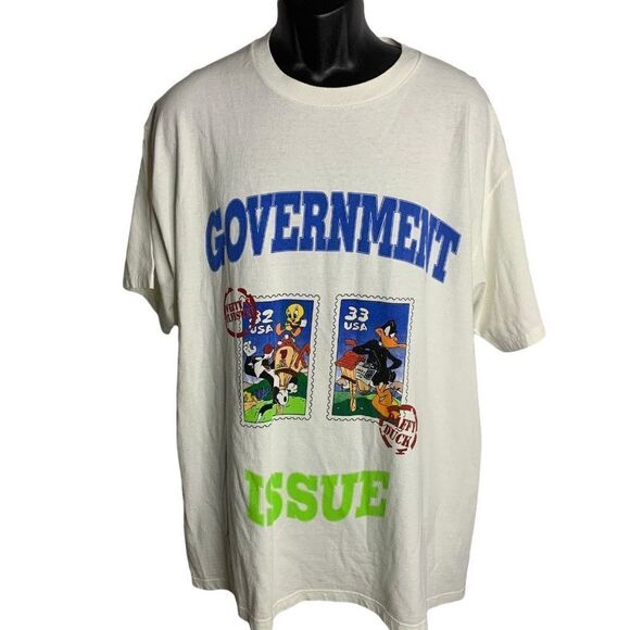 Vintage Looney Tunes Crewneck T Shirt XL White Short Sleeve Daffy Tweety Stamps - Picture 1 of 6
